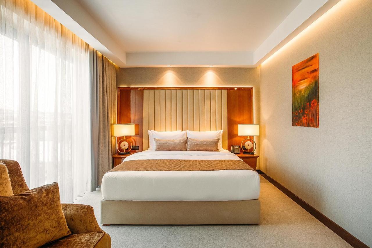 Marjan Plaza Hotel Tbilisi Zewnętrze zdjęcie