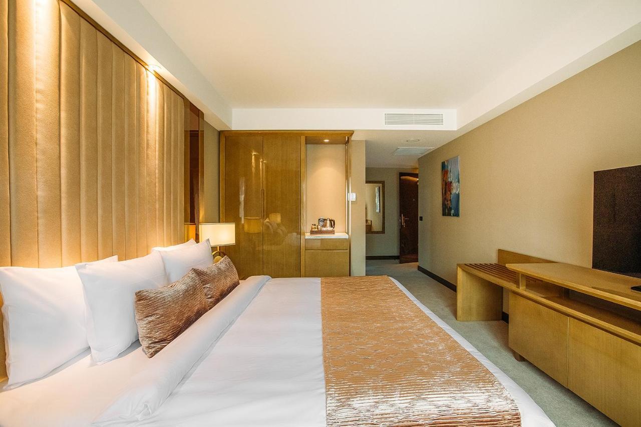 Marjan Plaza Hotel Tbilisi Zewnętrze zdjęcie