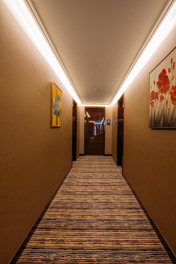 Marjan Plaza Hotel Tbilisi Zewnętrze zdjęcie