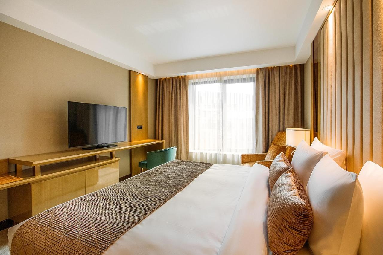 Marjan Plaza Hotel Tbilisi Zewnętrze zdjęcie