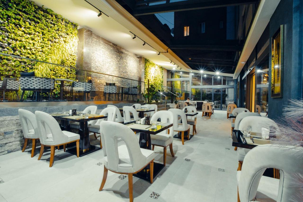 Marjan Plaza Hotel Tbilisi Zewnętrze zdjęcie